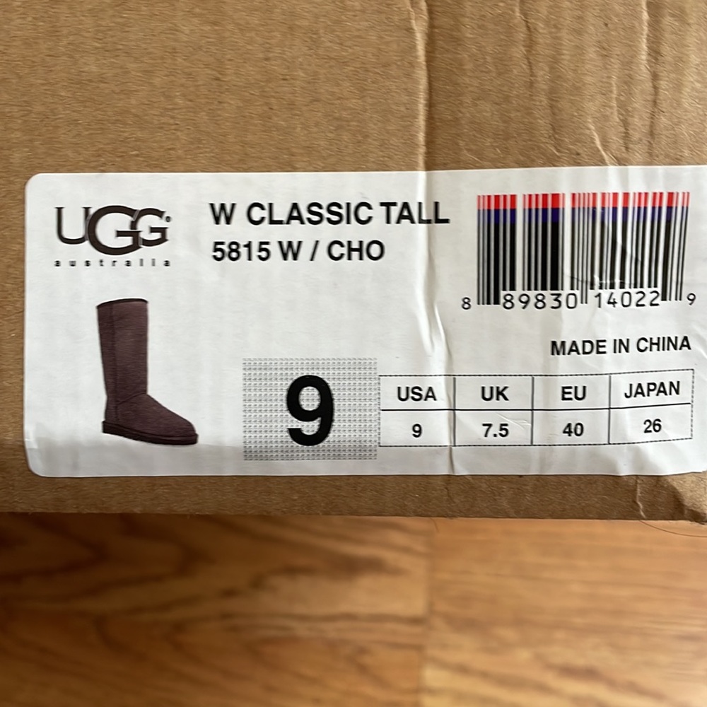 UGG Womens Classic Tall Boots - Picture 2 of 3